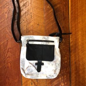 NWOT Pistil Gotta Run Crossbody Bag